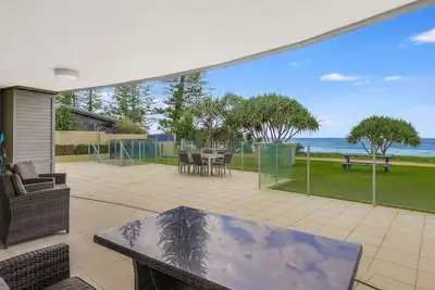 Image de Aqua Solai 1 - Absolute Beachfront Tugun - Min. 3 Night Stays!