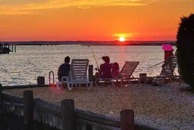 Image de Panoramic Water Views! Chadwick Beach Island! Weekly Summer Rental. New Deck!