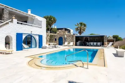 Image de Villa Francia with Seaview and Swimming Pool