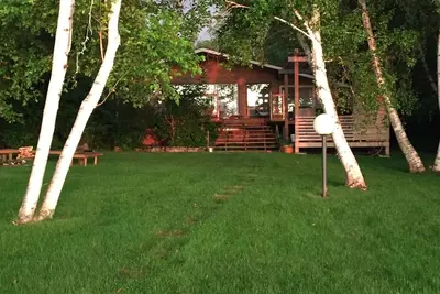 Image de Lakefront cottage - two decks overlooking Lake Winnipeg