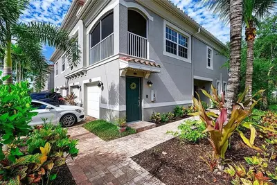 Image de Beautiful  Condo located minutes away from Sw Fl beaches!