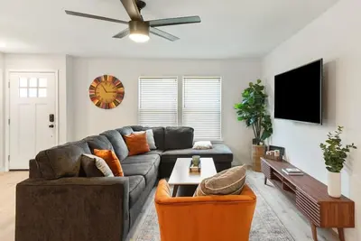 Image de Free Parking, Kings Beds, 3 br, South Austin