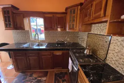 Image de Comfortable and beautiful vacation home in Hayes