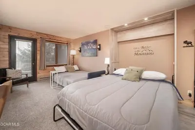 Image de Studio in Granby. Ski Granby/Winter Park. Pool & Hot Tubs