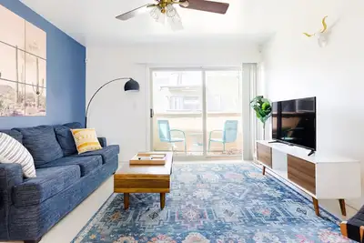 Image de Lovely 1 Br in Sunny Scottsdale | Pool | Laundry