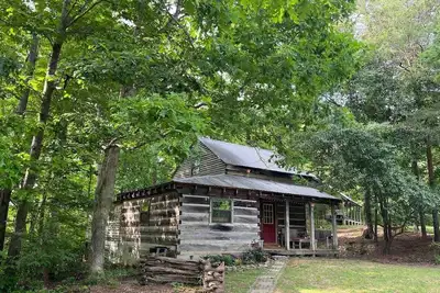 Image de Red Door Cabin