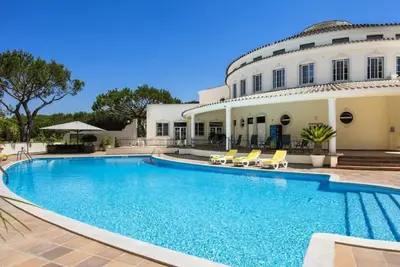 Image de Quinta do Lago 2-Bed Apartment - Golf, Pool & Ac