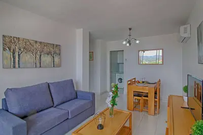 Image de Bel appartement avec Wifi, piscine, climatisation, bain à remous, Tv, terrasse et animaux admis