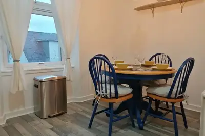 Image de Spacious Stylish Centrally Located Flat near beach