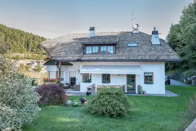 Image de Appartement Tulpe avec vue sur les montagnes, jardin et Wi-Fi.