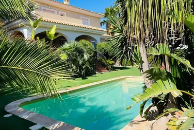 Image de Casa Roan, 8p villa with large garden and pool