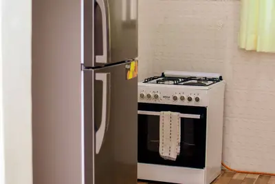 Image de Private rooms with private toilets. Each unit has two bedrooms.