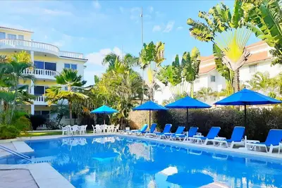 Image de 2-bedroom condo in Cabarete, steps from beach&shops, fully furnished&equipped