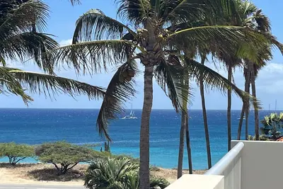 Image de -Brand new -ocean view -private pool -steps to the beach!