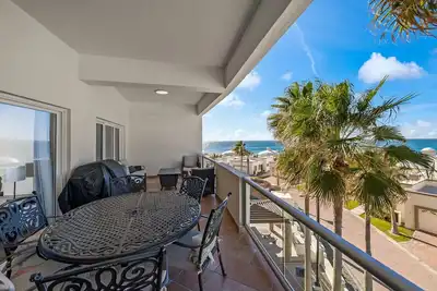 Image de Las Palmas 2br/2ba Suite 3rd Fl Ocean View- B301