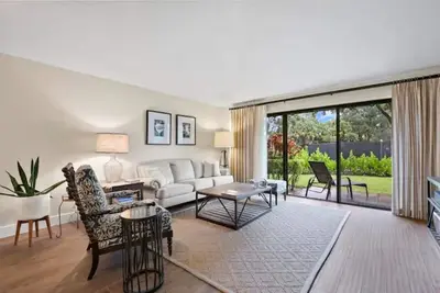 Image de 904 Club Drive: Quaint & Beautiful Pga National Club Cottage