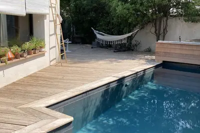 Image de Villa « B » piscine, quartier Arceaux/Agriculture, idéal famille