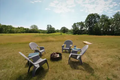 Image de Serene Country Haven- 3+ Acres, Rv Site Available