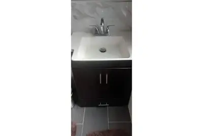 Image de University of Penn \"Gem\" 2 bdrm apt with deck and full kitchen