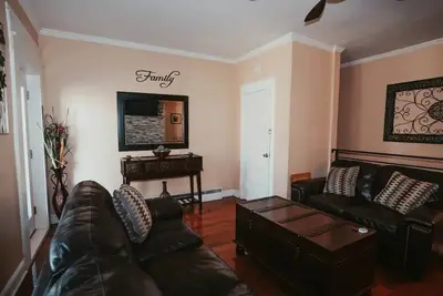 Image de Lovely 2 bdrm apt in Univ. City