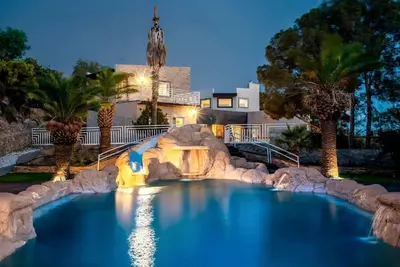 Image de ***Mtv Rented*** Million Dollar Mansion