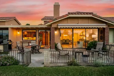 Image de Cheerful Condo in Monterey Country Club 2br + Den