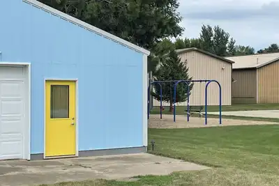 Image de Millers Bay Hideaway Charmer 4 blocks from Miller's Bay!