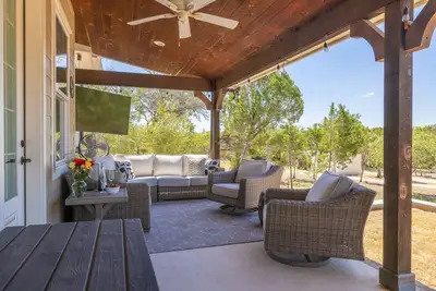Image de Relaxing Austin Stay | Charming House on 5 Quiet Acres