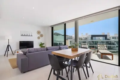 Image de Appartement avec vue sur la mer à Higuerón West