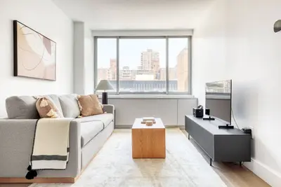 Image de Premium Uws 1br w/ W/D & Dm nr Lincoln Center, by Blueground