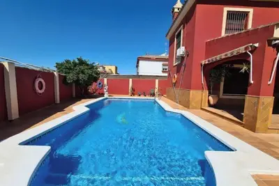 Agradable Villa con Piscina en Sánlucar