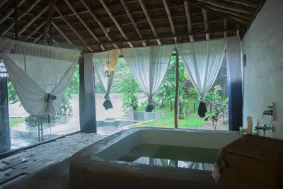 Image de Exclusive: Lake Cabin at Karjat