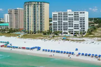 Image de Breakers East by Southern Vacation Rentals