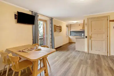 Image de Appartement de vacances \"Nonna Engadina\" avec vue sur la montagne, terrasse partagée et Wi-Fi