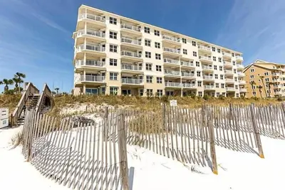 Image de Crystal Dunes by Southern Vacation Rentals