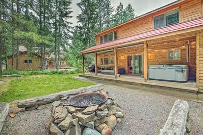 Image de Cle Elum Lake Home w/ Hot Tub & Mountain Views