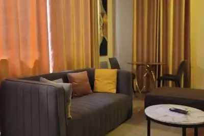 Image de Locus Place Cozy 1-Bedroom Apartment. #11