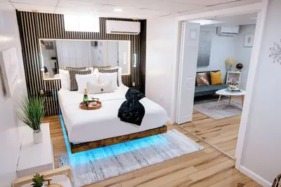 Image de Lovely/modern rental unit for you and your family. (Perfect For Longer Stays)