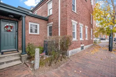 Image de Charming & Historic 2br Oasis in Downtown Luxury