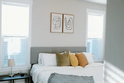 Image de Cheerful three-bed home in new neighborhood