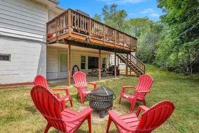 Image de Family and Dog friendly getaway, 5 minutes to Owasco Lake.
