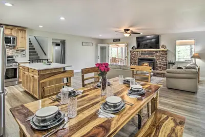 Game Room & Wooded Views: Pinetop Cabin!