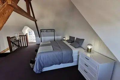 Image de Charmante maison de ville, à 10 minutes de la plage à pied!