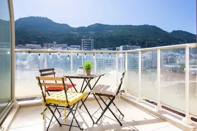 Image de Luxury modern apartment with exceptional views!