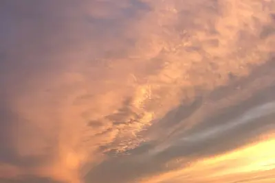 Image de 1 block away from all sports Koontz lake offers fishing and boating!