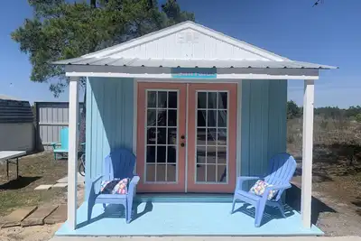 Image de Beach Guest House Cottage Pier Park, Frank Brown Park, & 30a, private driveway