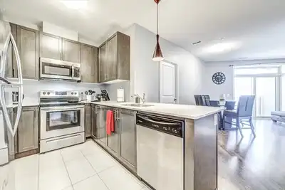 Image de Brand new 3b Condo in the Heart of City of Markham