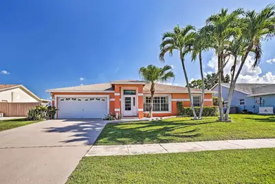 Image de Royal Palm Beach Retreat ~ 13 Mi to Beach!