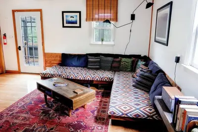 Image de Relaxed Mountain Living Near Minnewaska | Dream House in the Gunks