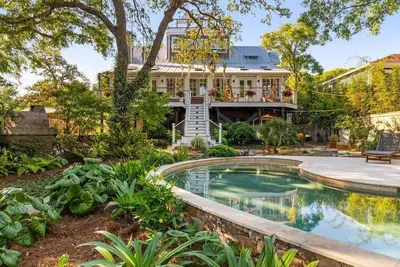 Image de Serenity Shores Private Luxury 5-Level Tropical Oasis, Pool, Steps to Beach